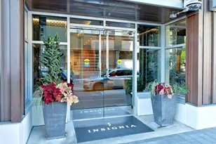 583 Battery St, Seattle, WA 98121 - Photo 1