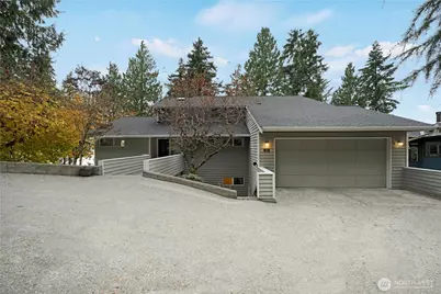 216 Morey Avenue, Bellingham, WA 98225 - Photo 1