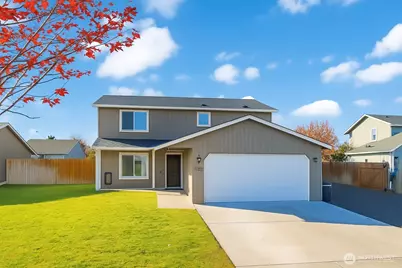 526 N Monarch Street, Moses Lake, WA 98837 - Photo 1