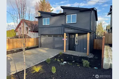 3205 19th Street #B, Everett, WA 98201 - Photo 1
