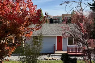 5924 18th Ave SW, Seattle, WA 98106 - Photo 1