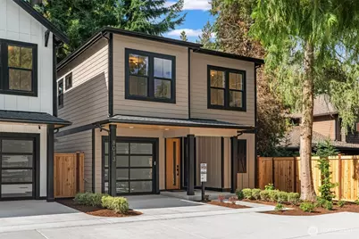 8013 131st Place NE, Kirkland, WA 98033 - Photo 1