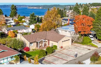1747 N Narrows Drive, Tacoma, WA 98406 - Photo 1