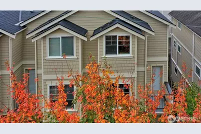 12028 33rd Avenue NE #B, Seattle, WA 98125 - Photo 1