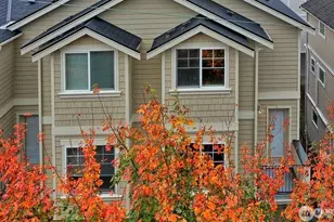 12028 33rd Ave NE, Seattle, WA 98125 - Photo 1