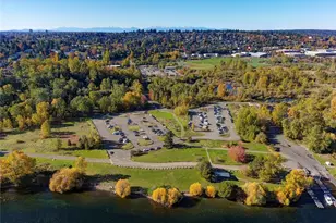 5845 NE Park Point Dr, Seattle, WA 98115 - Photo 1