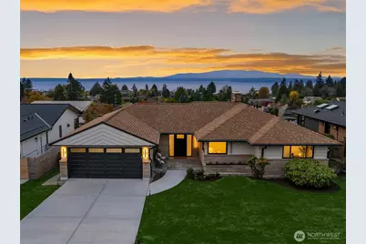 12711 9th Avenue NW, Seattle, WA 98177 - Photo 1