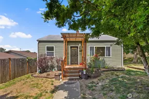 2033 Wright Ave E, Tacoma, WA 98404 - Photo 1