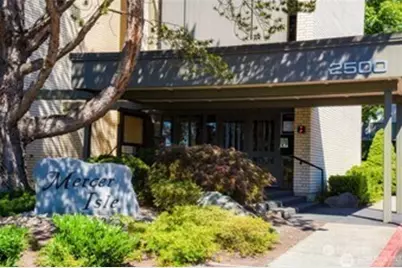 2500 81st Avenue SE #128, Mercer Island, WA 98040 - Photo 1