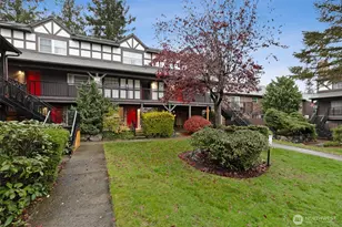 3425 S 176th St, SeaTac, WA 98188 - Photo 1