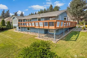 403 17th St, Lynden, WA 98264 - Photo 1