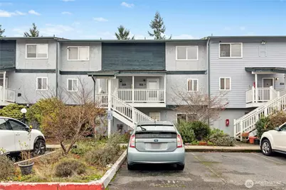 8823 Holly Drive #H204, Everett, WA 98208 - Photo 1