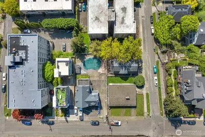 215 W Kinnear Place, Seattle, WA 98119 - Photo 1