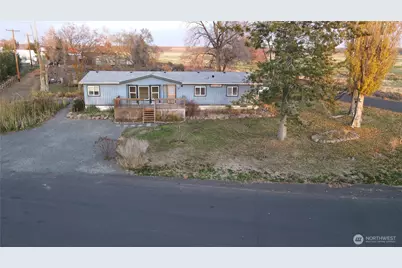 37585 Western Avenue NE, Coulee City, WA 99115 - Photo 1