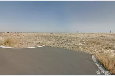 909 NE 6th, Ephrata, WA 98823 - Photo 1