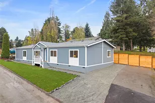 2525 SW 102nd Ln, Seattle, WA 98146 - Photo 1