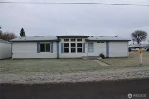 1107 4th St, Davenport, WA 99122 - Photo 1