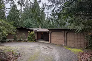 10021 NE 26th St, Bellevue, WA 98004 - Photo 1