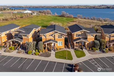 4395 Westshore Drive NE #803, Moses Lake, WA 98837 - Photo 1