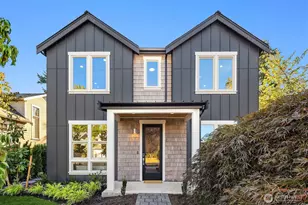 637 18th Ave W, Kirkland, WA 98033 - Photo 1