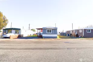 1421 S Cedar St, Kennewick, WA 99337 - Photo 1