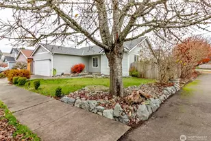 17323 25th Ave Ct E, Tacoma, WA 98445 - Photo 1