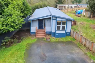 626 291st St Ct E, Roy, WA 98580 - Photo 1