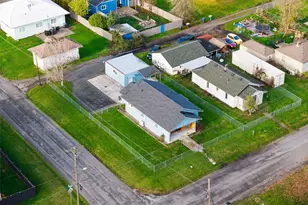 90 SW 12th St, Chehalis, WA 98532 - Photo 1