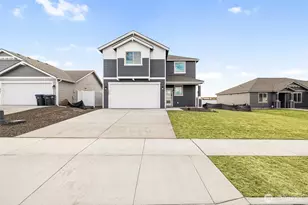 4235 W Sandy Ct, Moses Lake, WA 98837 - Photo 1