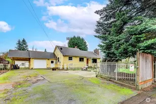 15214 149th Ave SE, Renton, WA 98058 - Photo 1