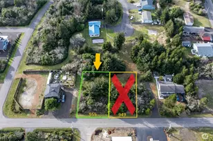 955 Tonquin Ave SW, Ocean Shores, WA 98569 - Photo 1