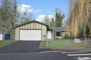 808 E 31st St, Bremerton, WA 98310 - Photo 1