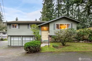 15528 Greenwood Ave N, Shoreline, WA 98133 - Photo 1