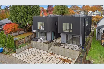 1114 26th Avenue #B, Seattle, WA 98122 - Photo 1