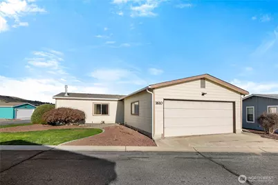 1610 Twin Peaks Drive, Wenatchee, WA 98801 - Photo 1