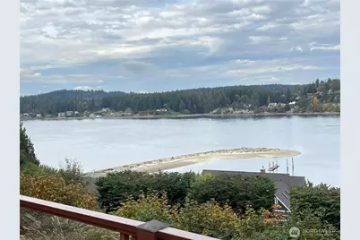 55 Island Boulevard, Fox Island, WA 98333 - Photo 1