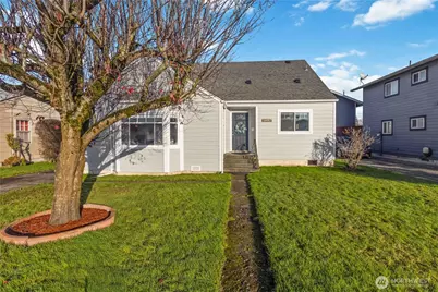 2932 Fir Street, Longview, WA 98632 - Photo 1