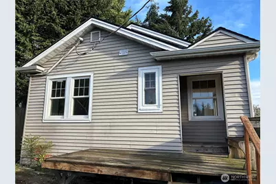 4036 35th Avenue SW, Seattle, WA 98126 - Photo 1