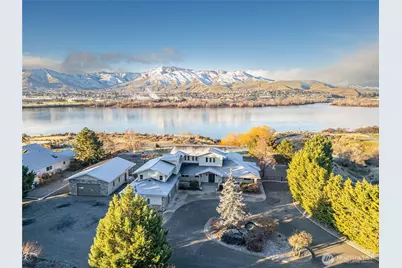 2860 Riverwalk Place, East Wenatchee, WA 98802 - Photo 1