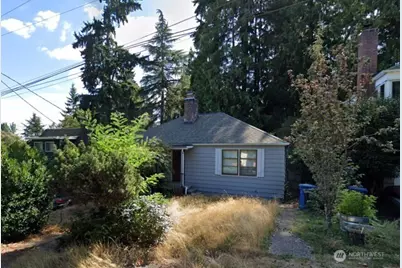 1533 NE 94th Street, Seattle, WA 98115 - Photo 1