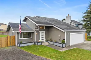 338 Charwila Ln, Enumclaw, WA 98022 - Photo 1