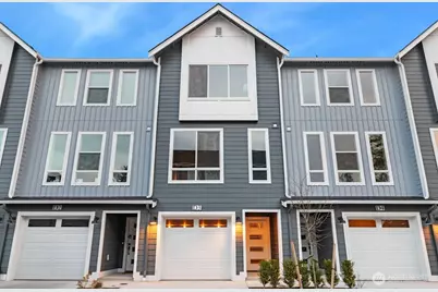 15726 40th Avenue W #D3, Lynnwood, WA 98087 - Photo 1