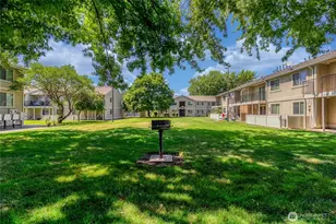 1918 J St, Walla Walla, WA 99362 - Photo 1