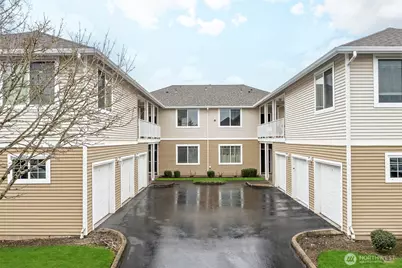 6129 Lindsay Drive SE #C8, Auburn, WA 98092 - Photo 1