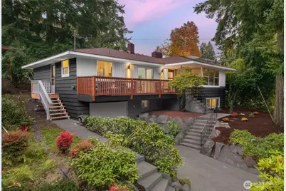 11721 24th Avenue NE, Seattle, WA 98125 - Photo 1