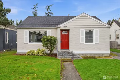 1221 S 12th Street, Mount Vernon, WA 98274 - Photo 1