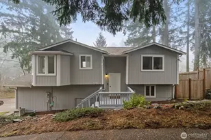 140 NE Rainier Pl S, Belfair, WA 98528 - Photo 1