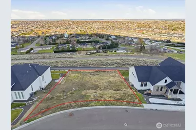 5530 Hershey Lane, West Richland, WA 99353 - Photo 1