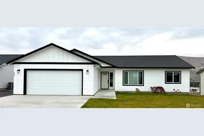 556 S Joseph Avenue, East Wenatchee, WA 98802 - Photo 1