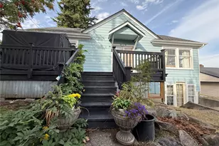 618 N 125th St, Seattle, WA 98133 - Photo 1